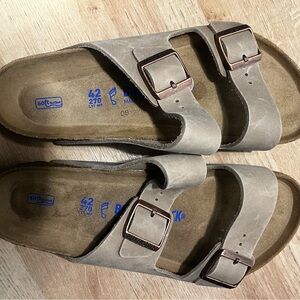 Birkenstock Men’s Arizona Betula Sz42. L11. M9. Tan. Germany Made. Suede. Hippie